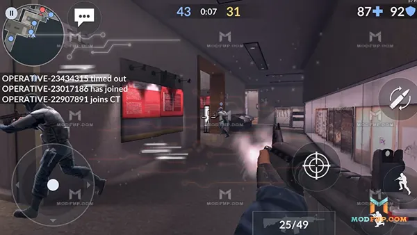 Critical Ops Mod APK (Unlimited money, Aimbot) Screenshot